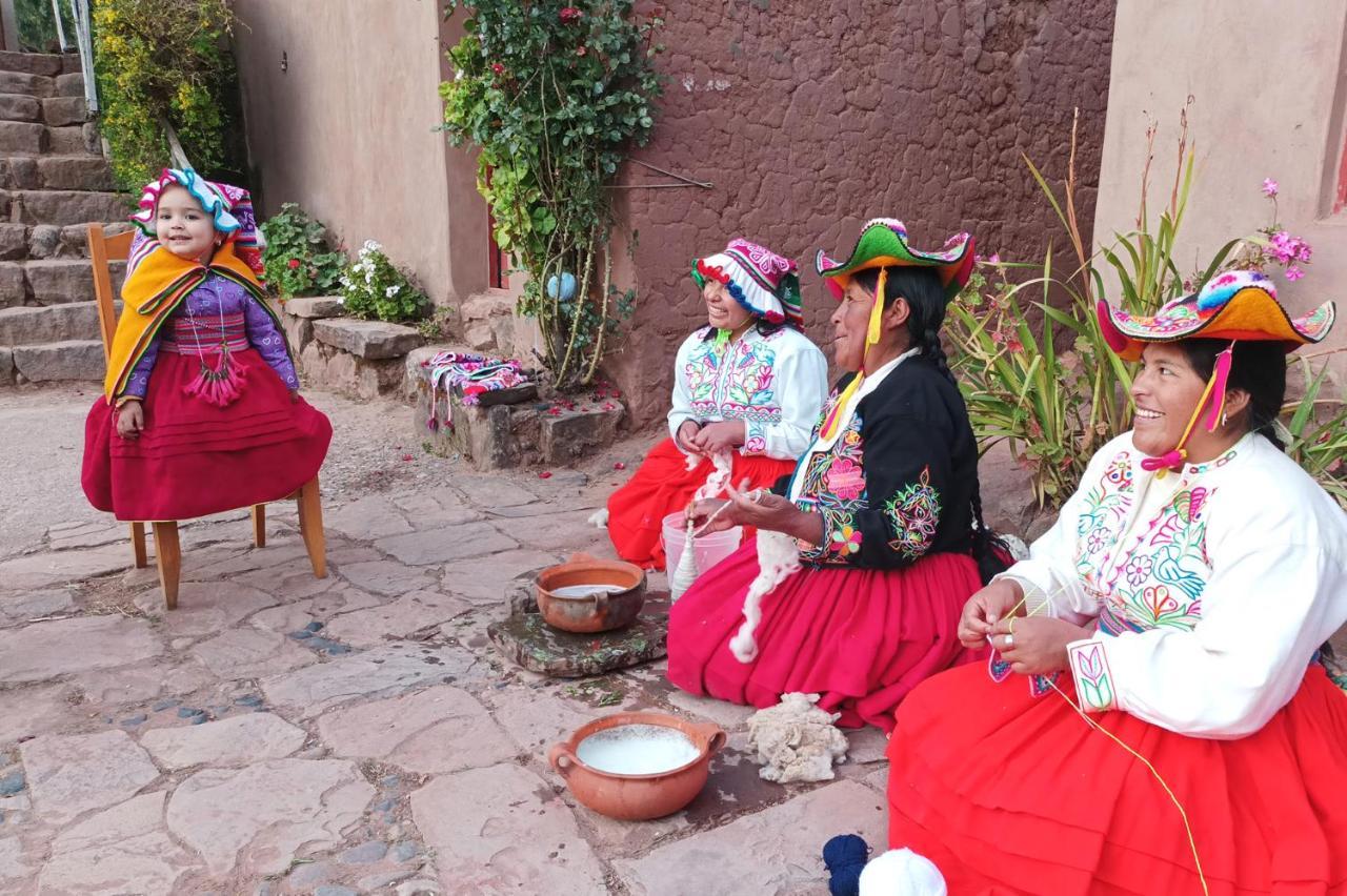 Hospedaje Rural La Florida En Llachon, Titicaca Puno Exteriör bild